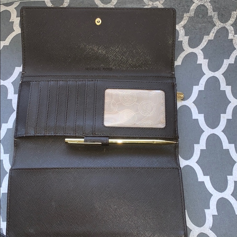 Michael Kors wallet